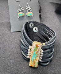 Natural Boulder Turquoise leather bracelet